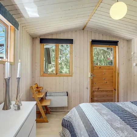 Prázdninový dům 3 Bedroom Cozy In *