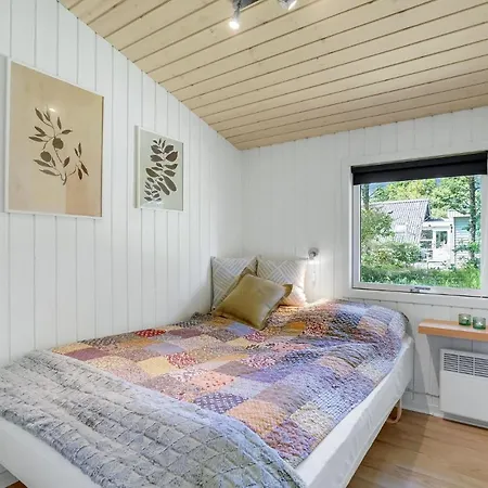 3 Bedroom Cozy In Skjern
